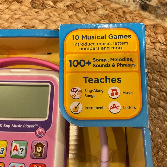 NWOT, vetch Rock & Bop Music Player - Picture 3 of 4